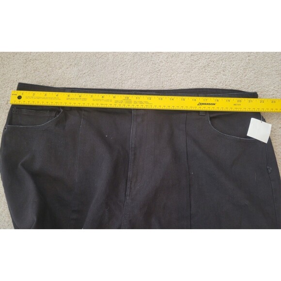 NWT Eloquii Women's Black Denim Front Split Hem Straight Leg Jeans Size 22 - Picture 5 of 11